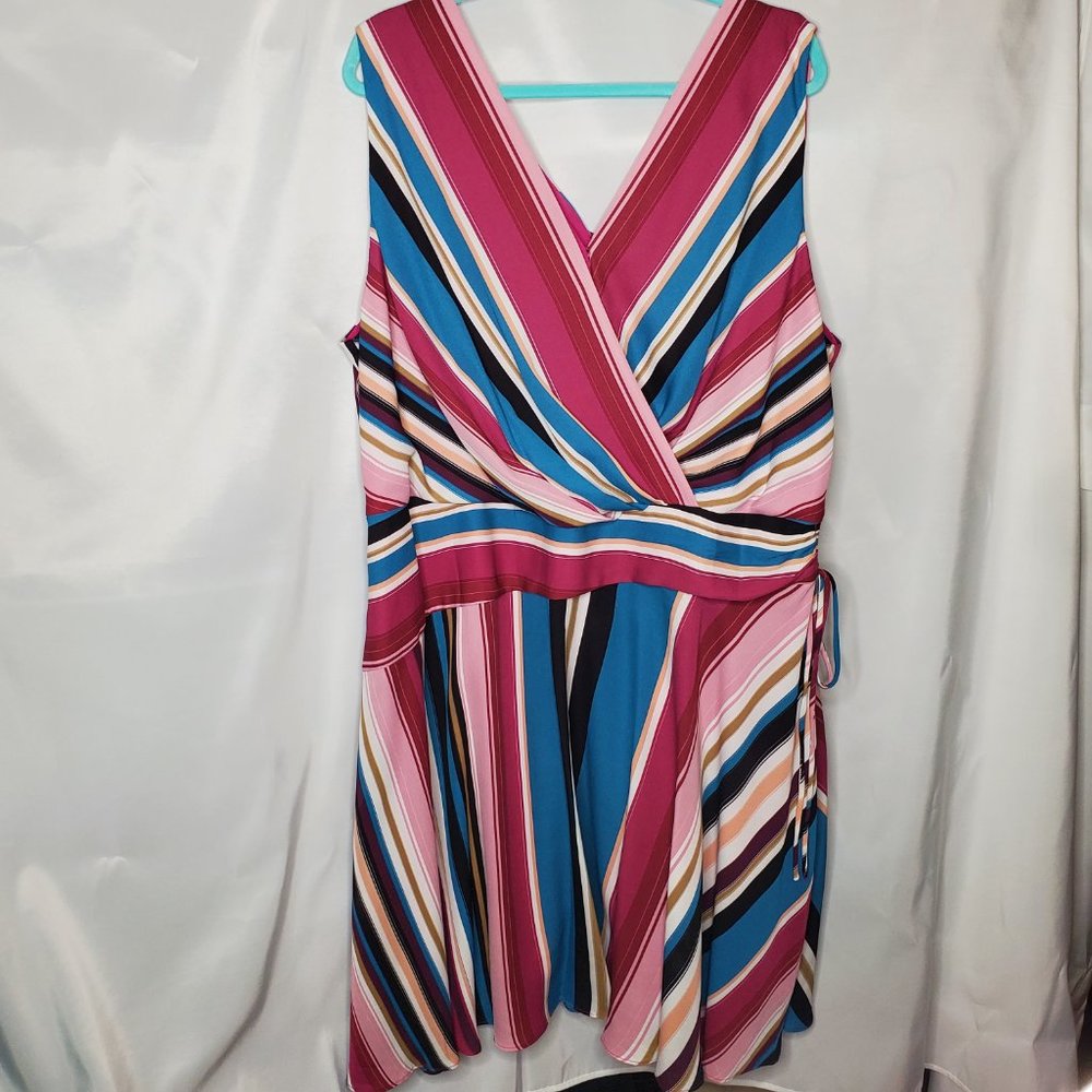 Plus Size 22 Aline Dress Deep V Neckline NWT Striped Dress